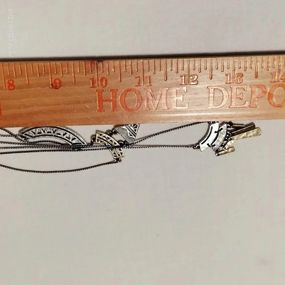 Lucky Brand Three Strand Layered Necklace Aztec Tribal Pendant Silver Tone - Picture 5 of 9